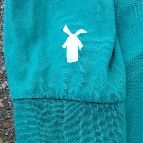 Dutch Bros Killer Coffee Wolf Long Sleeve Green Top Adult Medium Employee - Picture 4 of 6